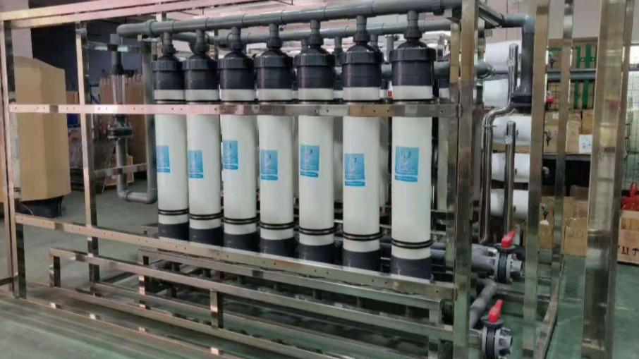 不搞化学套路！EDI 设备：给离子 “上电刑”，逼出纯净水的狠活