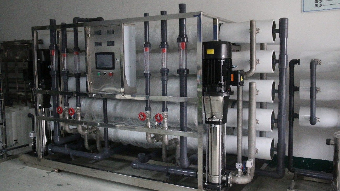 揭秘纯水系统设备的核心净化原理