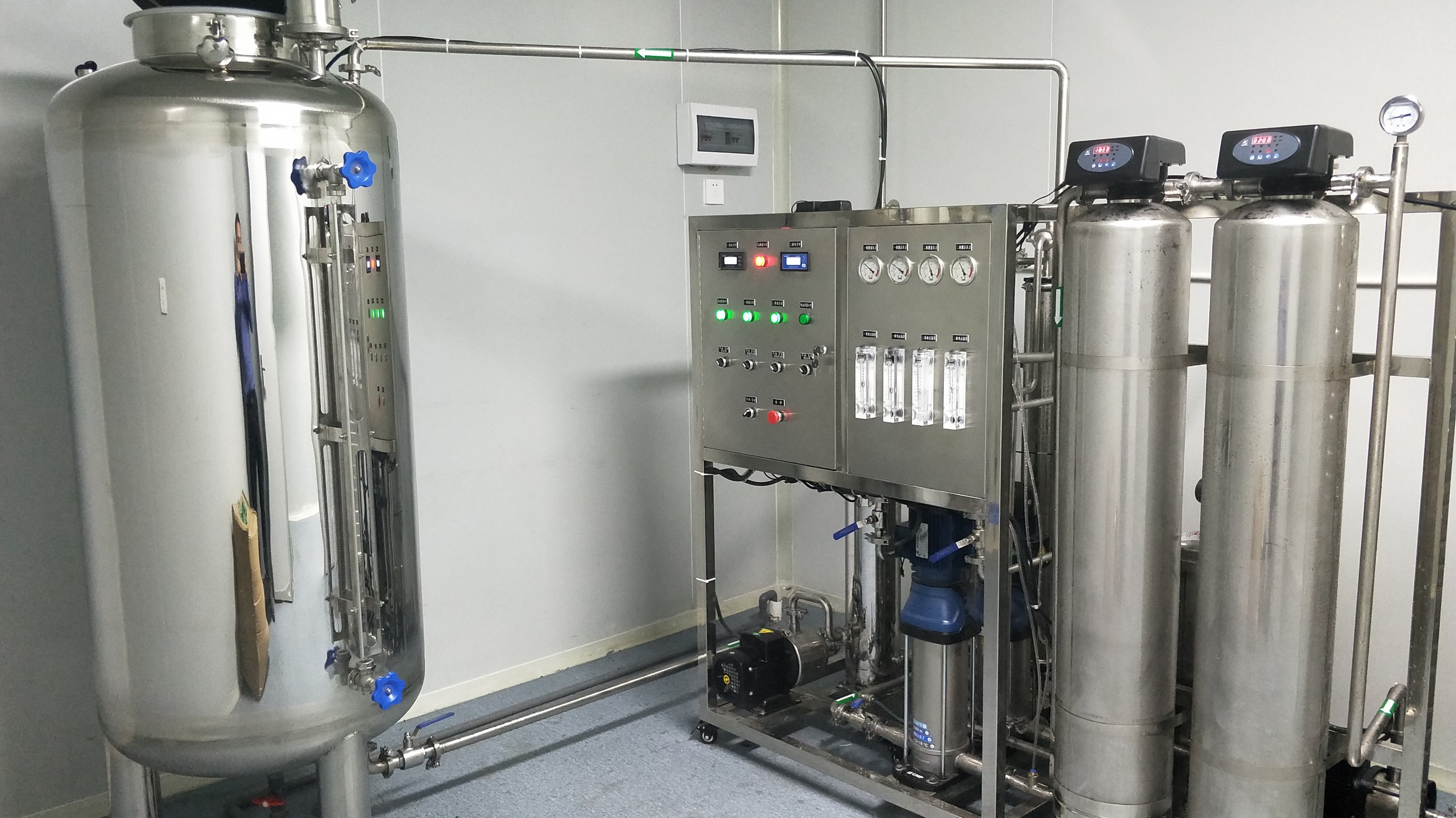 矿泉水行业的反渗透设备是什么