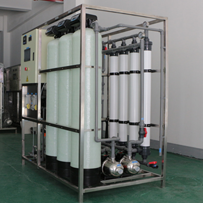 3432472141_376905981