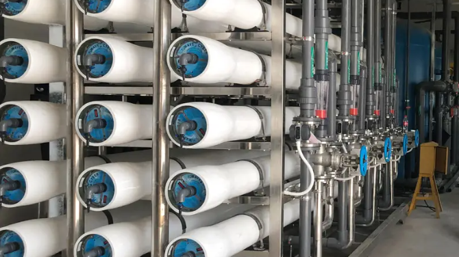 大型反渗透设备在市政供水领域的应用